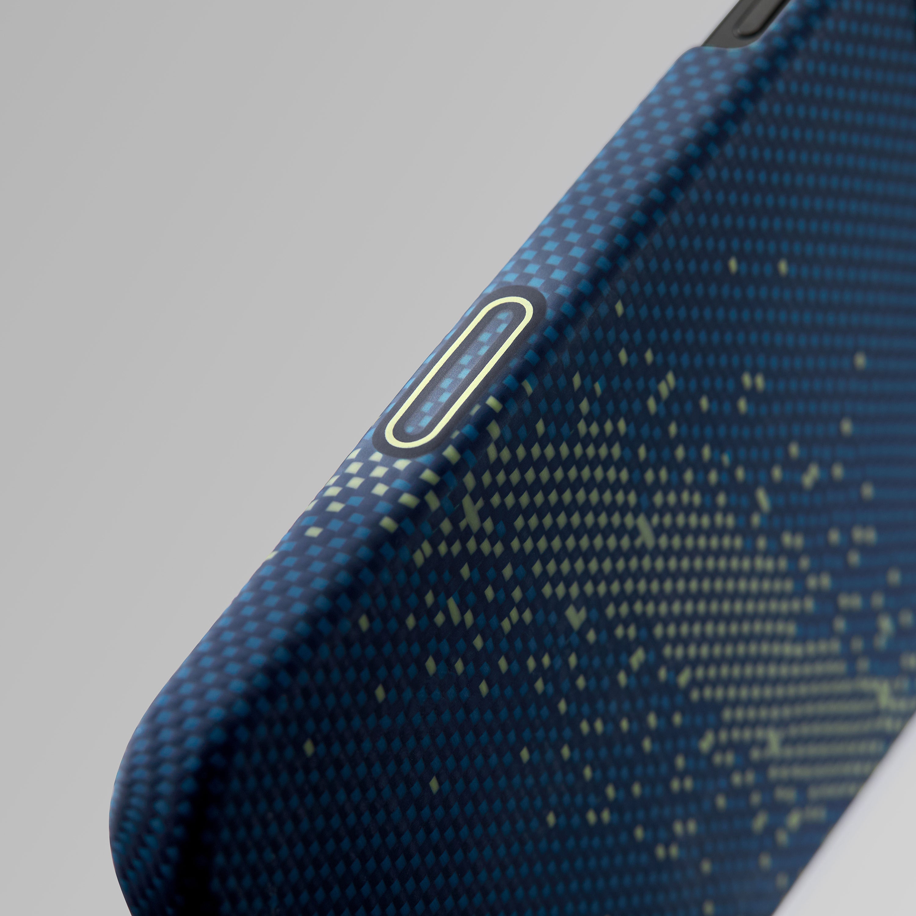 Pitaka Aramid Fiber Ultra-Slim Case With PitaTap Camera Control for iPhone 17 Pro - Milky Way Galaxy