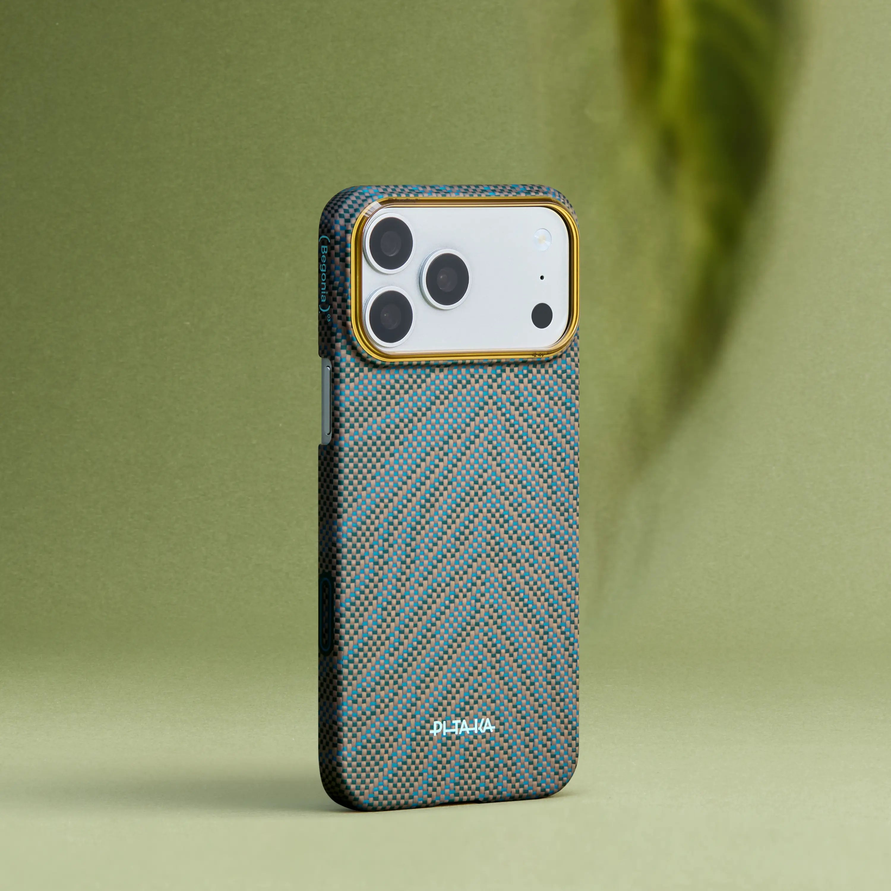 Pitaka Ultra-Slim Case With PitaTap Camera Control for iPhone 17 Pro - Breath of Veins