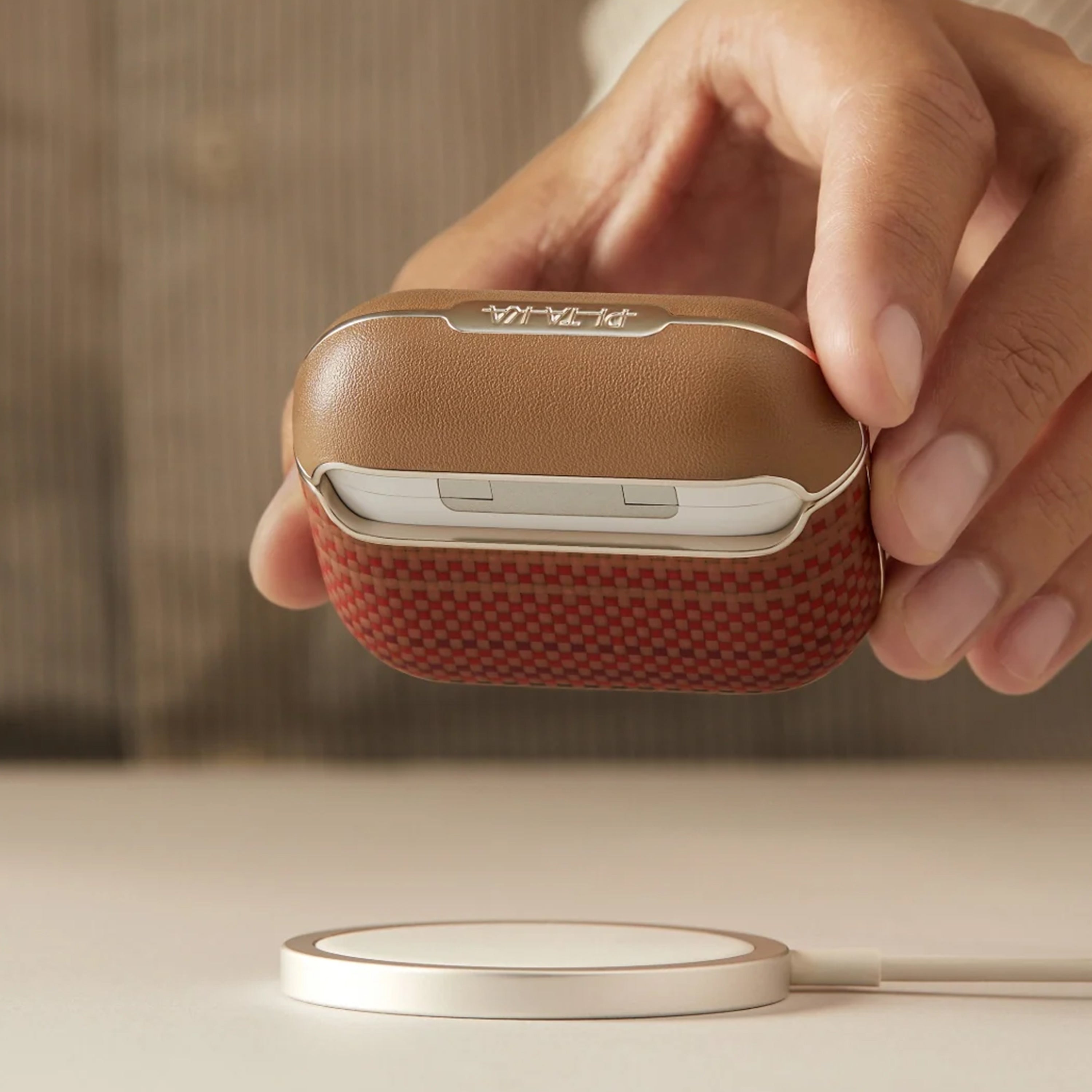 Pitaka Aramid Fiber Case for AirPods Pro 2 - Sunset