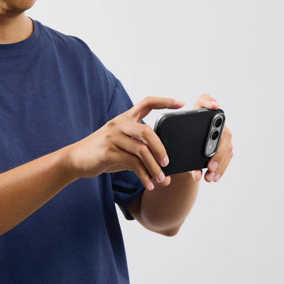 Pitaka Edge Aramid Fiber Case With PitaTap Camera Control For iPhone Duo - Black/Gray