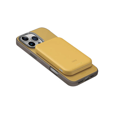Uniq Lexa 5000 Premium Leatherette Magnetic Power Bank