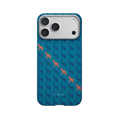 Pitaka Ultra-Slim Case With PitaTap Camera Control for iPhone 17 Pro - Indigo