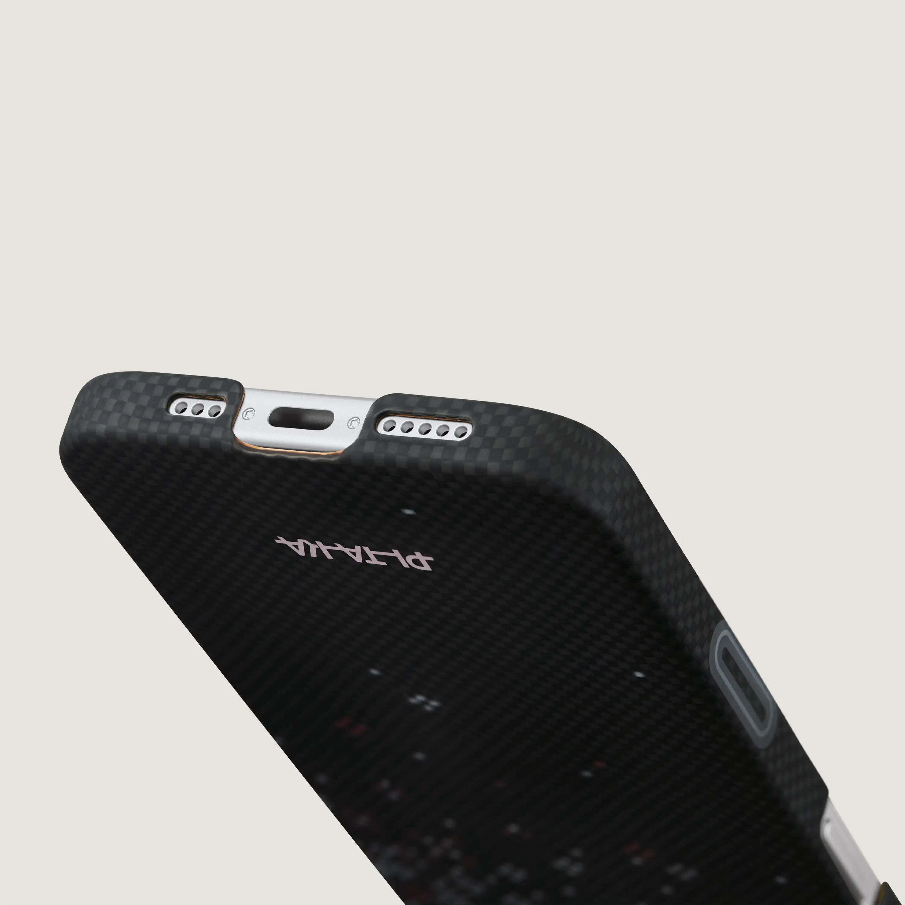 Pitaka Ultra-Slim Case With PitaTap Camera Control for iPhone 17 Pro - Sakura Hours